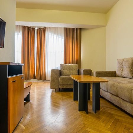 Hotel Slaviani Dimitrovgrad  Exteriér fotografie
