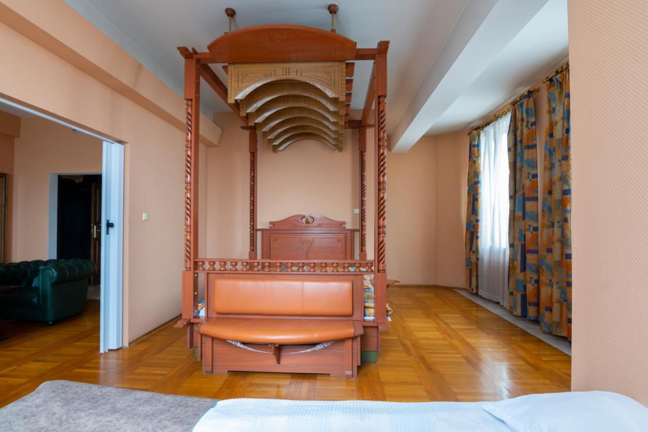 Hotel Slaviani Dimitrovgrad  Exteriér fotografie