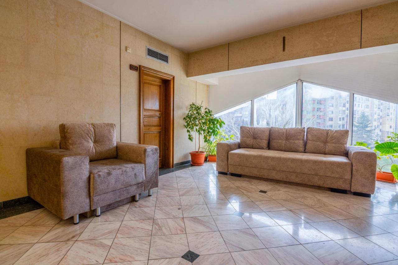 Hotel Slaviani Dimitrovgrad  Exteriér fotografie