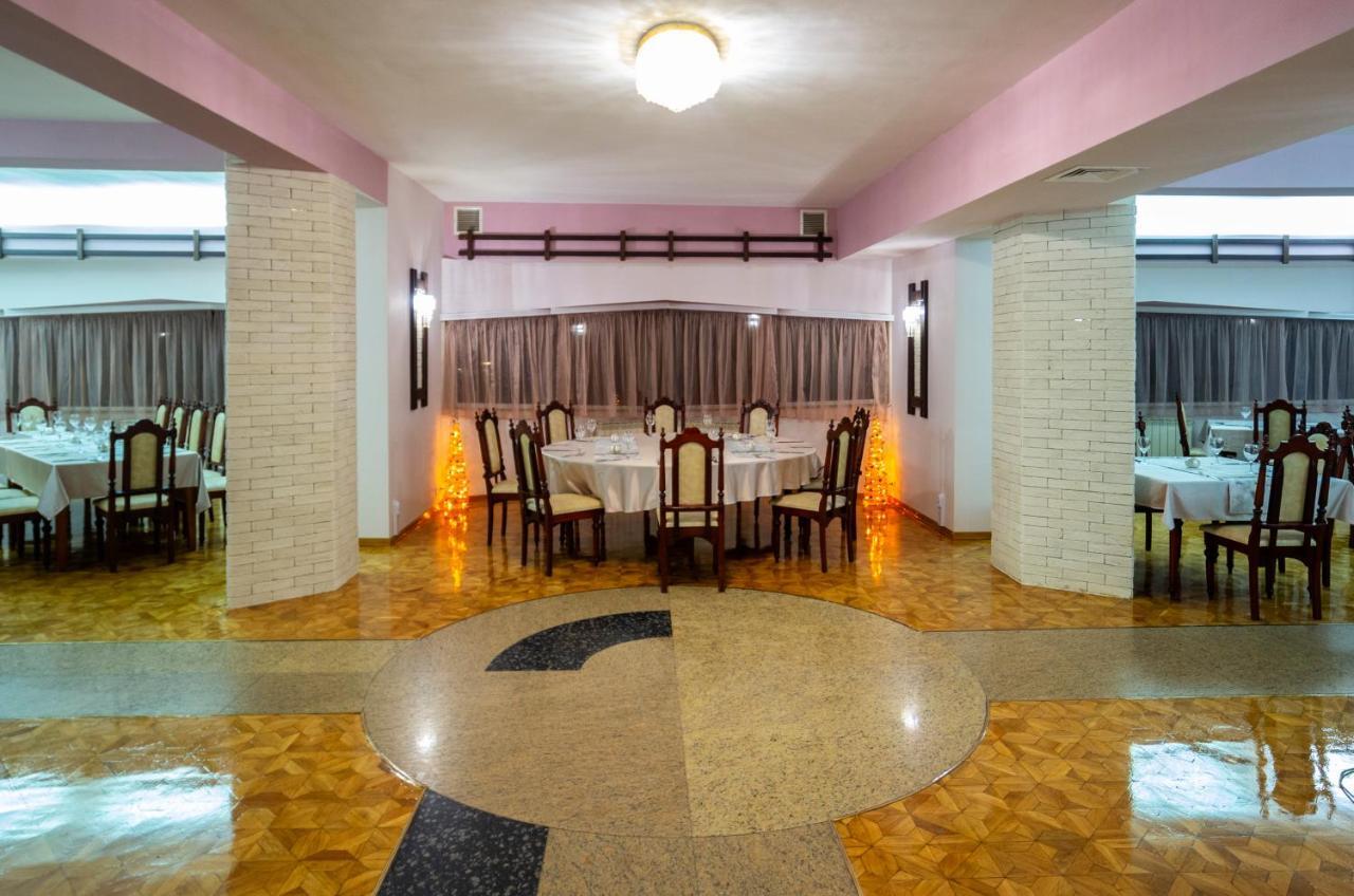 Hotel Slaviani Dimitrovgrad  Exteriér fotografie